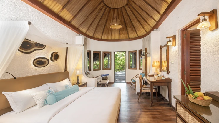 Deluxe Beachfront Bungalows